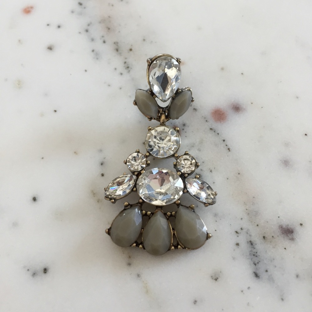 🆑 "Fallon" Earrings || Clear Crystal Statement - Picture 5 of 8